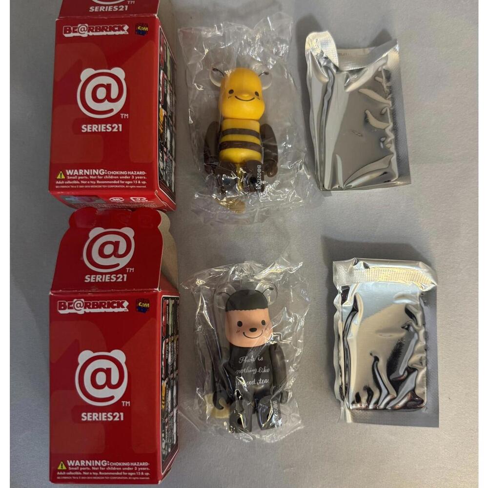 Medicom Bearbrick 100% Series 21 Karel Capek Secret Animals Set Bee + Ladybug